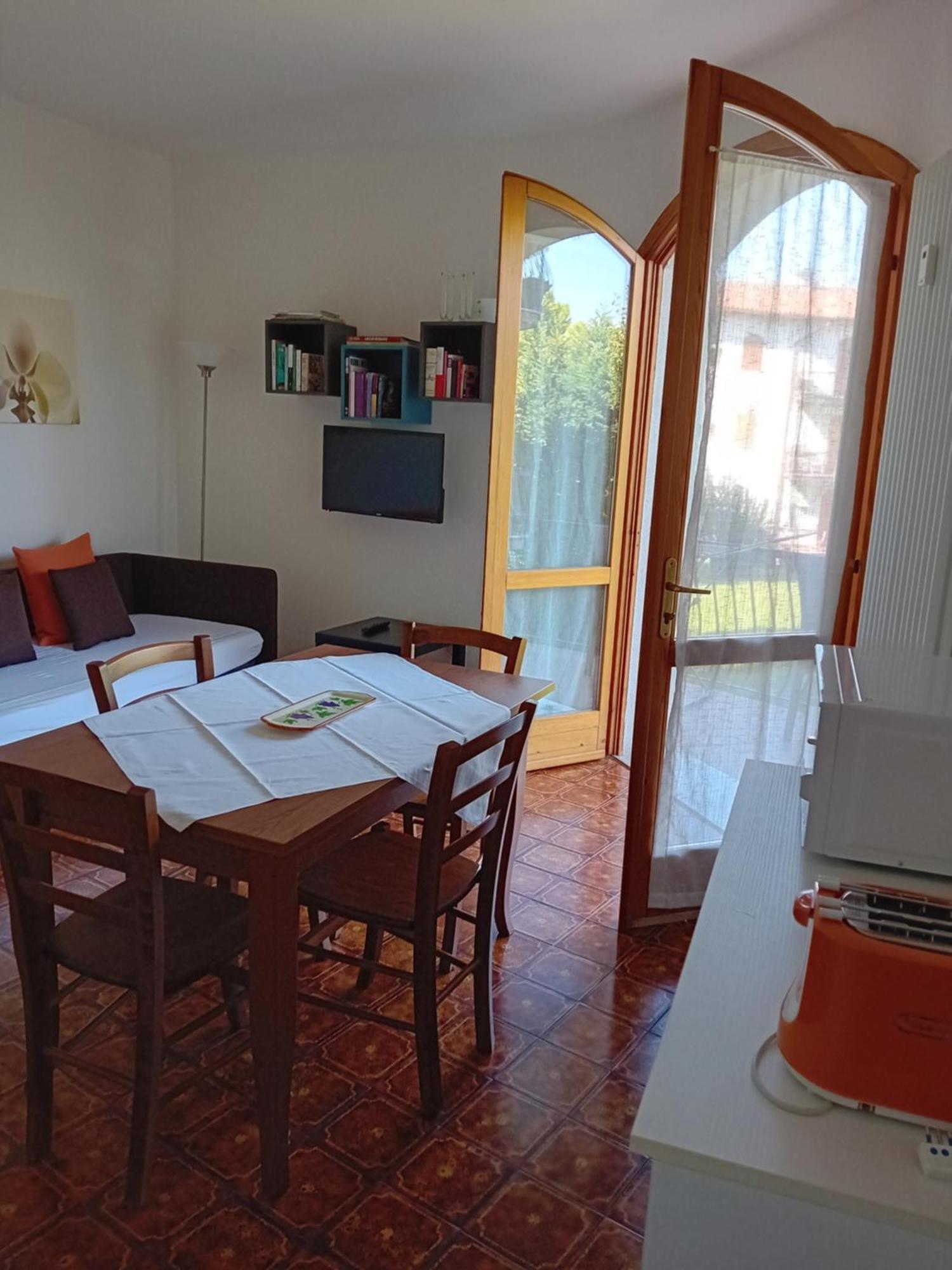 Il Glicine Sul Garda Appartamento Turistico Πεσκιέρα ντελ Γκάρντα Εξωτερικό φωτογραφία