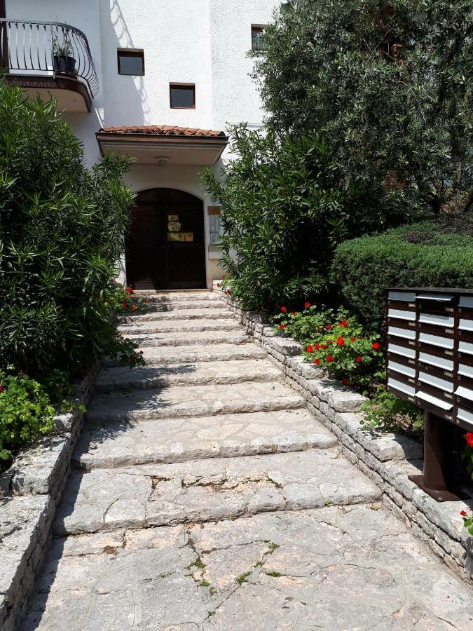 Il Glicine Sul Garda Appartamento Turistico Πεσκιέρα ντελ Γκάρντα Εξωτερικό φωτογραφία
